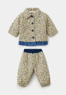 Комплект из куртки и брюк 